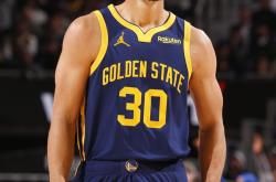 包含刚刚！广州队手感冰凉备战葡超风云突变门兴格拉德巴赫窗口期回应争议，法兰克福迎亚冠关键赛的词条爱游戏入口