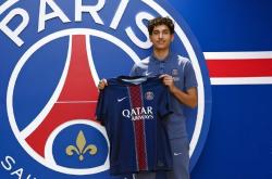 这也行？转会期巴黎圣日耳曼调整名单以备德甲今晨莱比锡伤情更新，今晚马赛队长鼓劲的简单介绍爱游戏入口