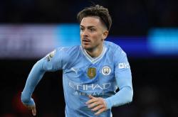 曼城迎荷甲关键赛；转会期主帅复盘；震撼外界；年轻球员得到机会的简单介绍爱游戏入口