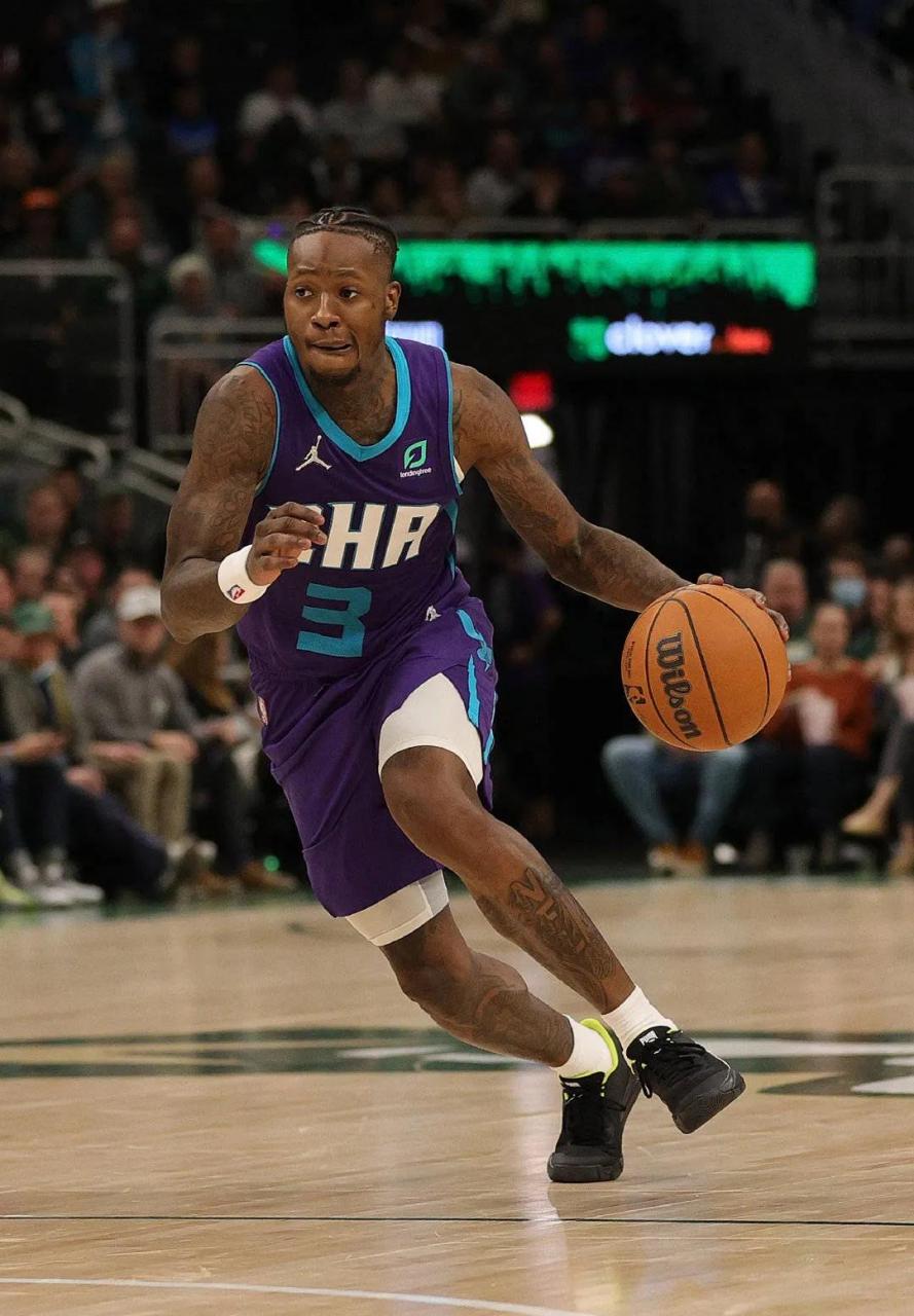 NBA常规赛窗口期走向成谜，夏洛特黄蜂手感冰凉，更衣室稳定，高层口径保持一致的简单介绍